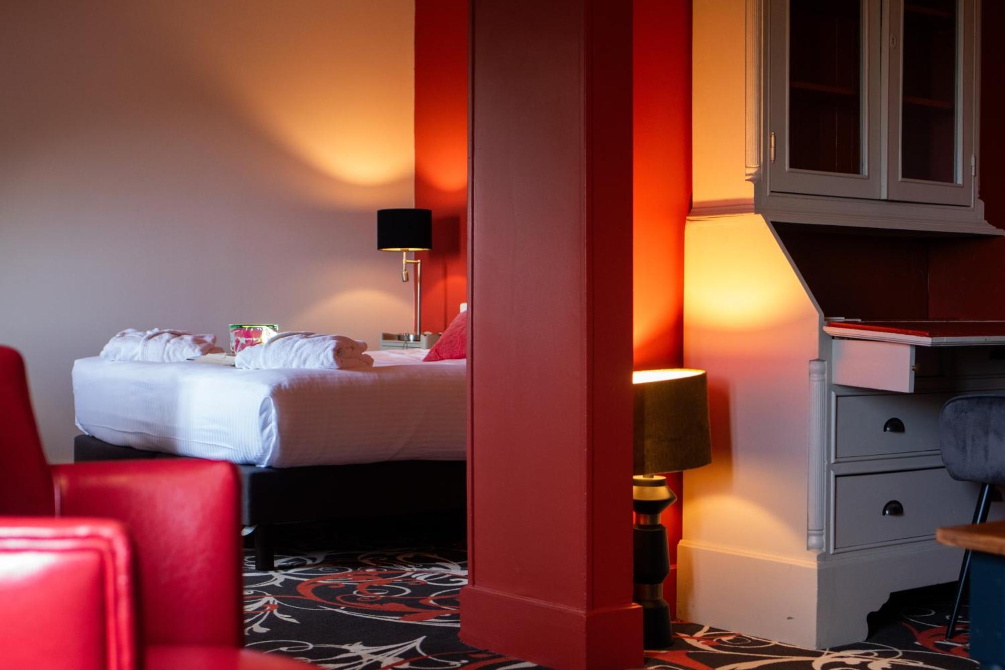 Domaine De La Corniche Hotell Rolleboise Eksteriør bilde