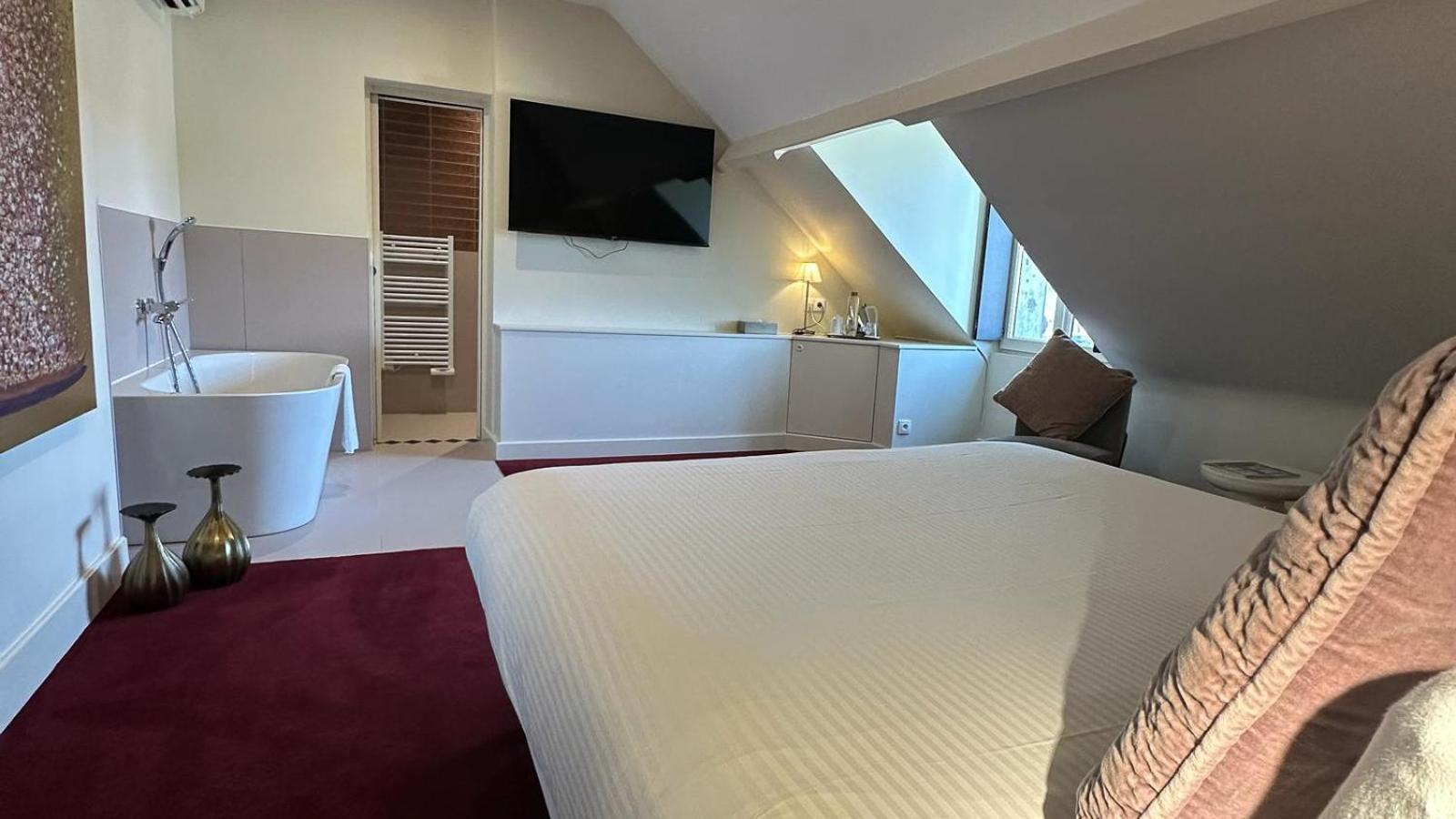 Domaine De La Corniche Hotell Rolleboise Eksteriør bilde
