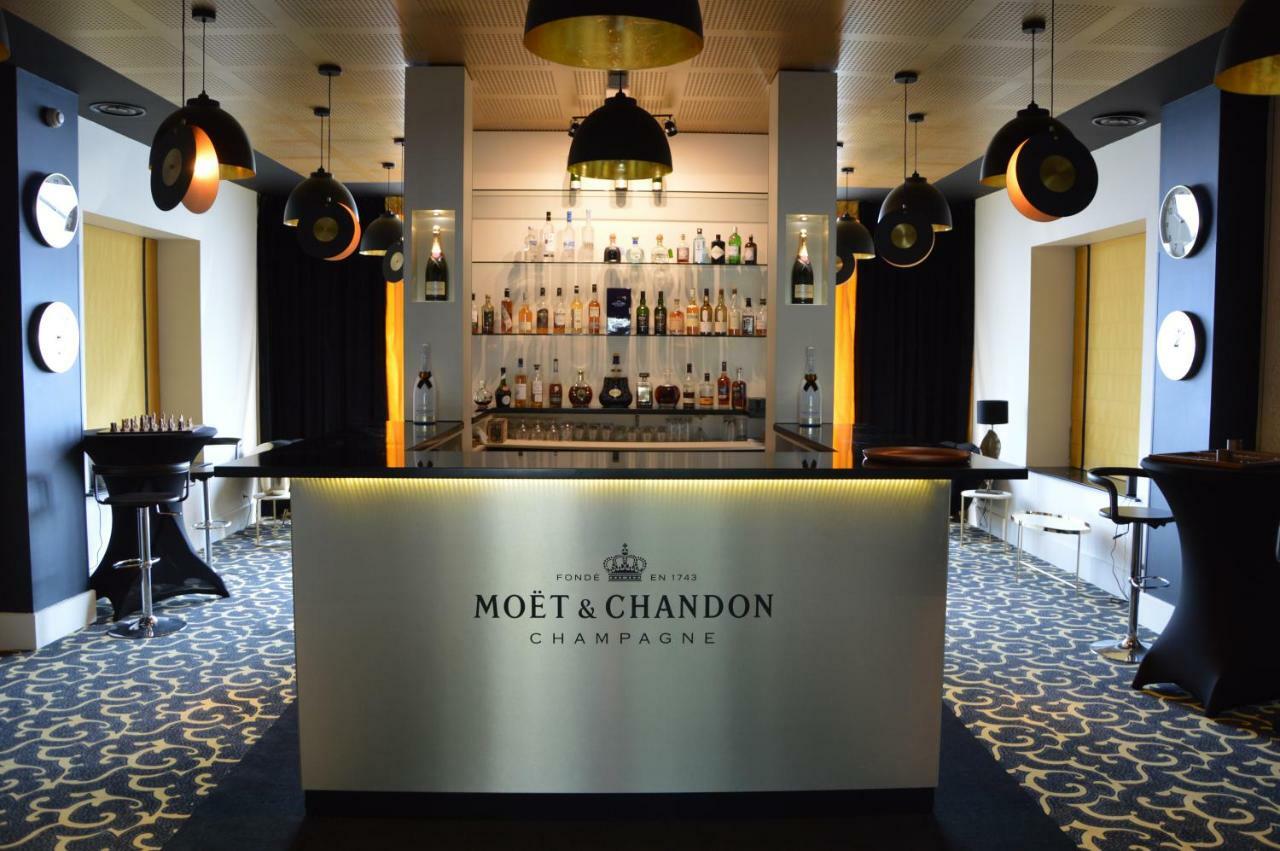 Domaine De La Corniche Hotell Rolleboise Eksteriør bilde